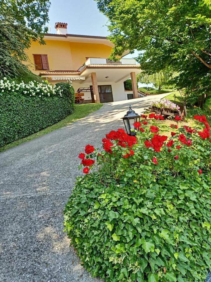 Villa Luna San Floriano del Collio Екстер'єр фото